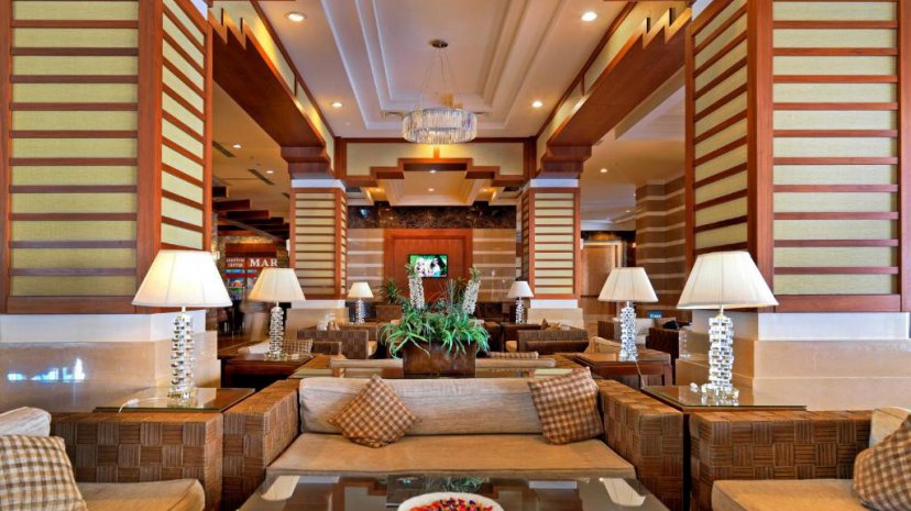 Crystal De Luxe Resort & Spa