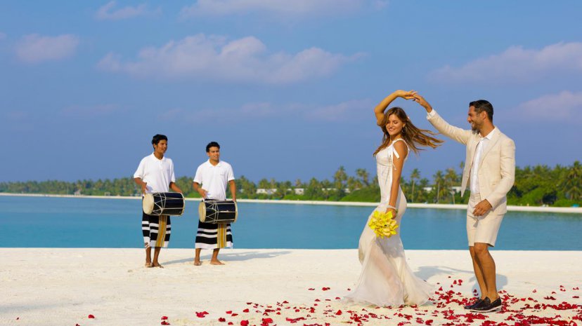 Свадебная церемония в Kandima Maldives 5*
