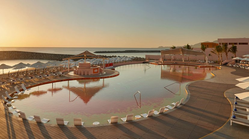 отель Fairmont Luxury Hotel in Fujairah