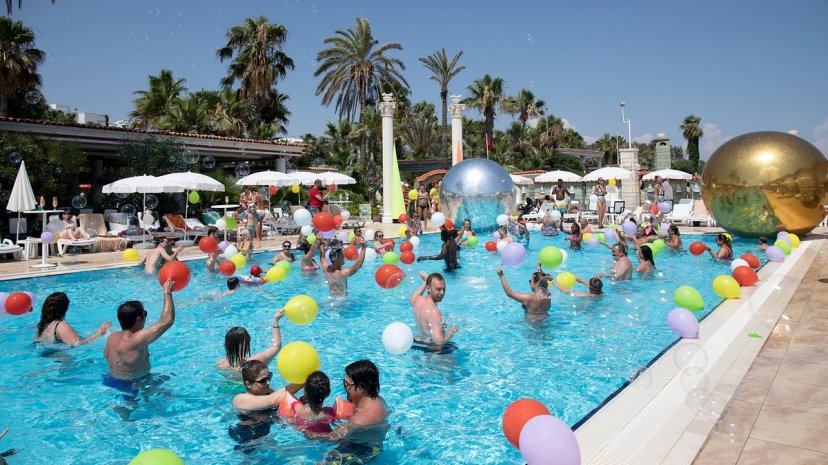 Фотографии