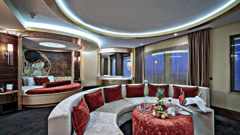 Фотографии