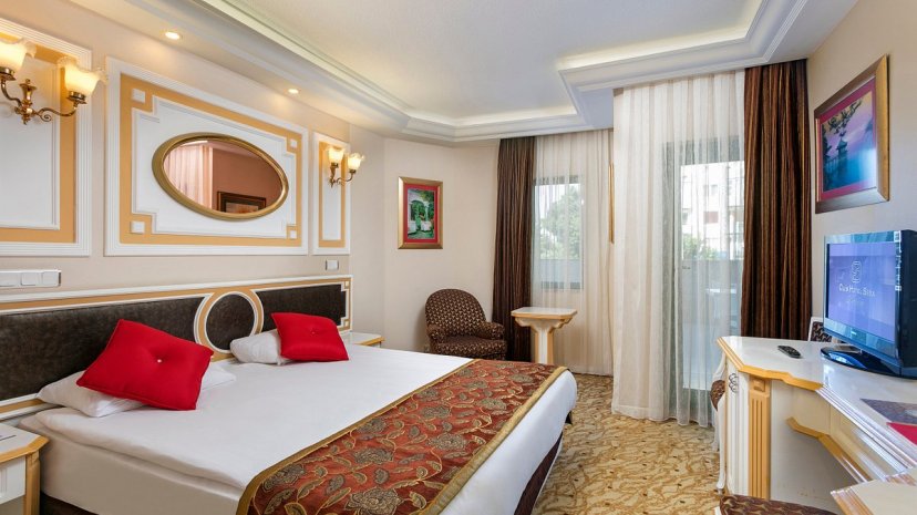 Фотографии