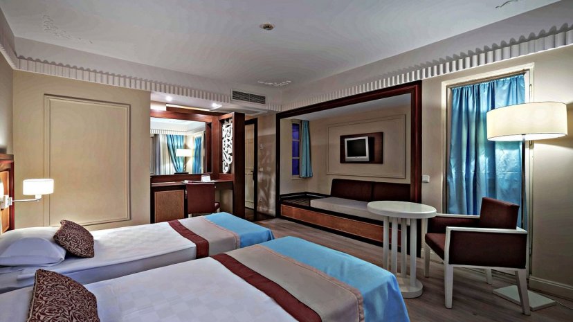 Фотографии